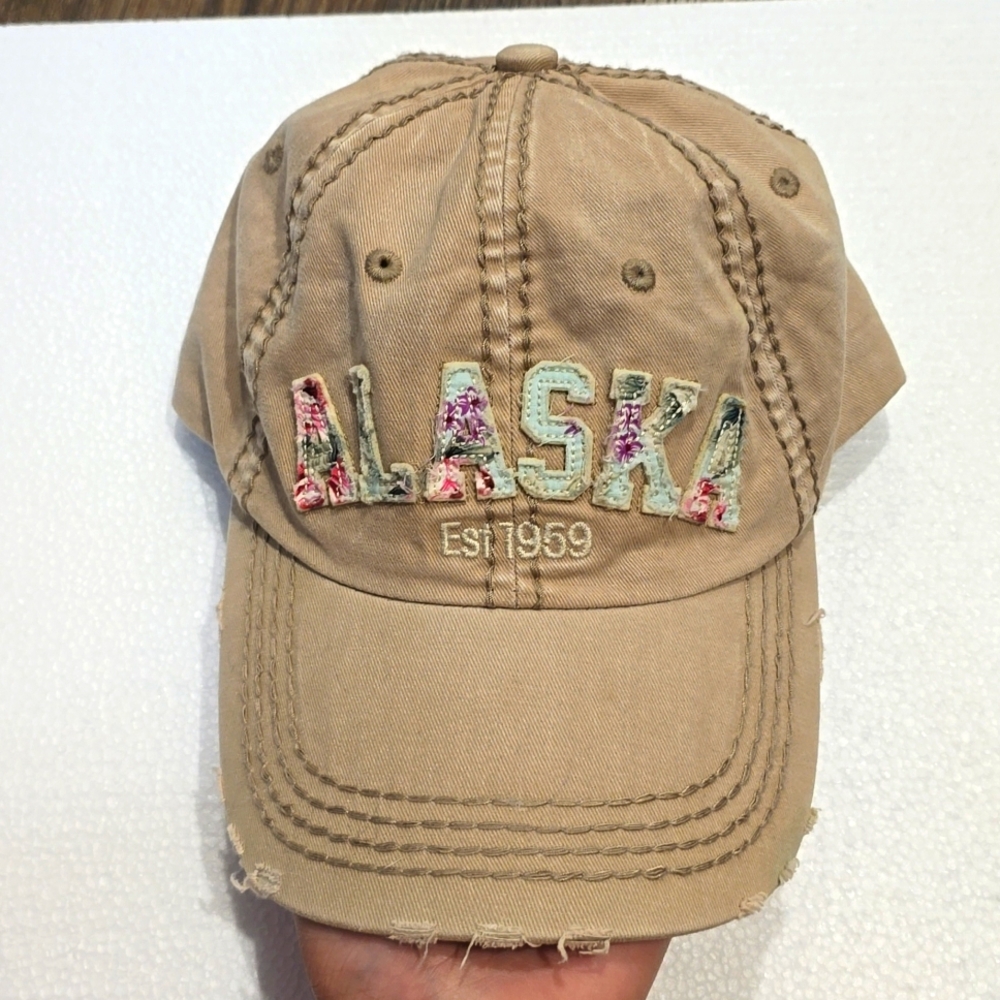 Women's one size Alaska EST 1959 hat